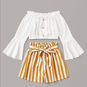 Short set stripe